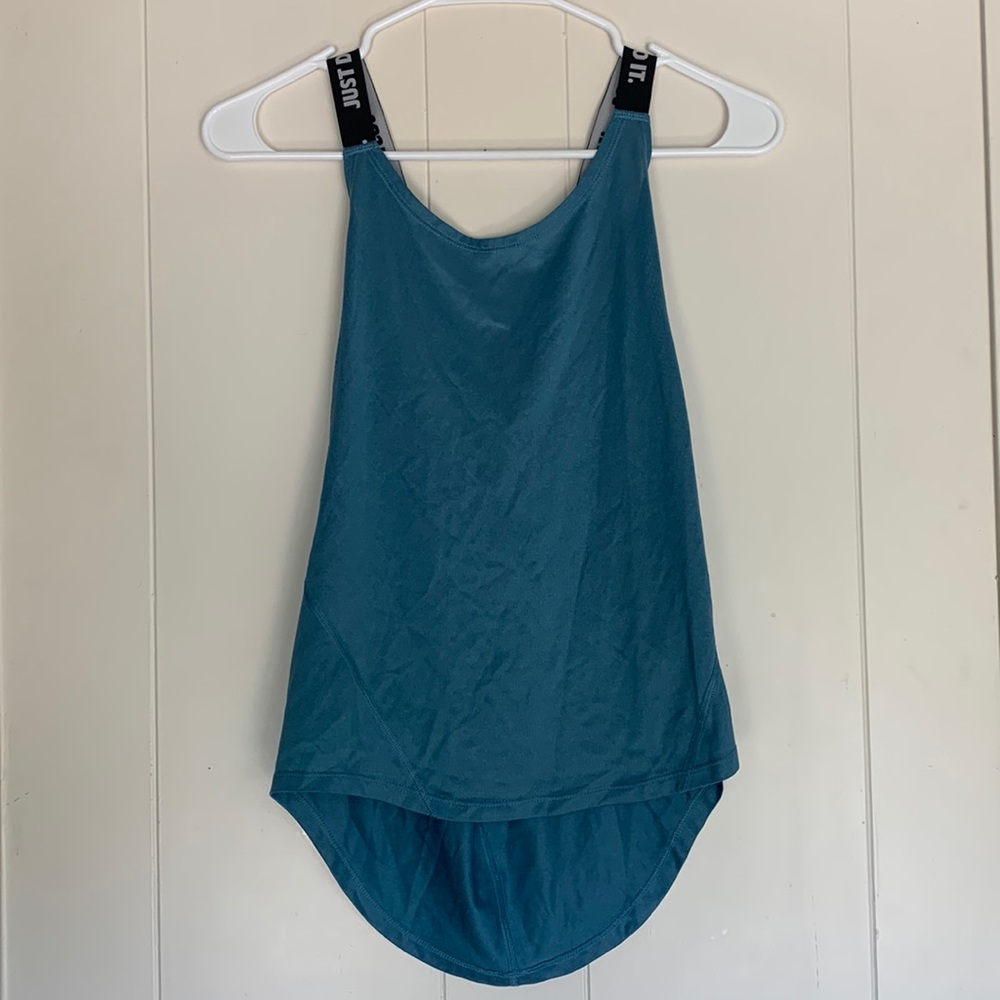 Nike work out tank